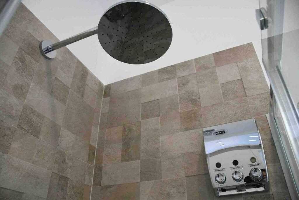 רונדה X C Apartamentos Morales & Arnal מראה חיצוני תמונה